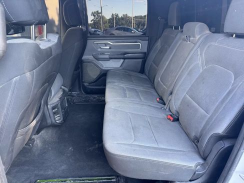Used 2021 RAM 1500 Big Horn AWD/4WD image 9