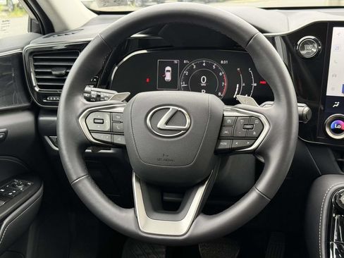 Used 2025 Lexus NX 350 AWD w/ Cold Area Package image 9