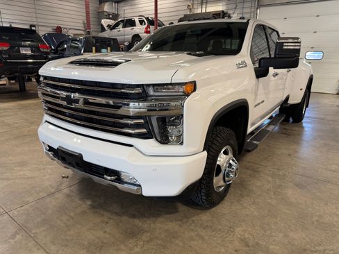 Used 2020 Chevrolet Silverado 3500 High Country w/ Gooseneck/5TH Wheel Package AWD/4WD image 49