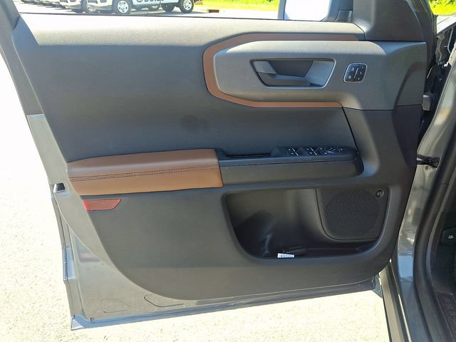 Used 2025 Ford Bronco Sport Outer Banks w/ Outer Banks Tech Package+ AWD/4WD image 12