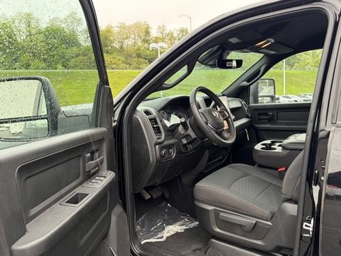 New 2026 RAM 3500 Tradesman AWD/4WD image 13