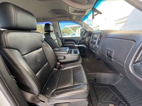 Used 2015 Chevrolet Silverado 2500 LT w/ LT Convenience Package image 16