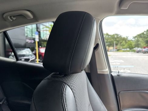 Used 2021 Buick Encore Preferred w/ Safety Package II FWD image 20