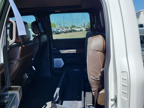 Used 2025 Ford F150 King Ranch w/ FX4 Off-Road Package AWD/4WD image 15