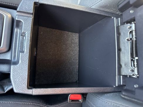 Used 2022 Toyota Tacoma TRD Off-Road image 27