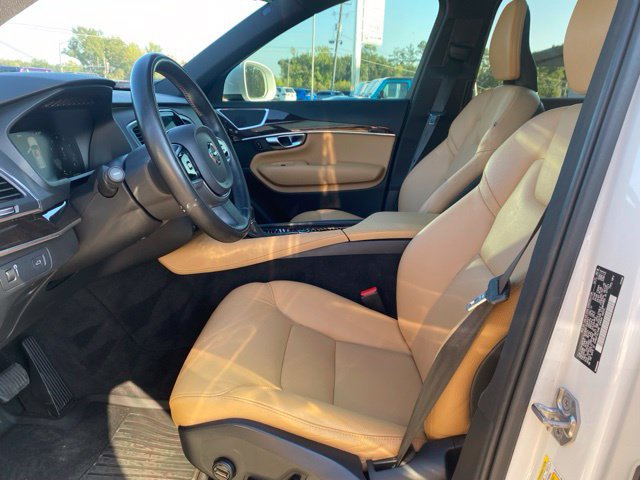 Used 2019 Volvo XC90 T6 Momentum w/ Advanced Package AWD/4WD image 24