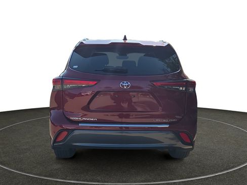 Used 2020 Toyota Highlander Limited w/ Protection Package #3 AWD/4WD image 5