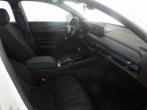 Certified 2025 Honda Accord Sport image 19