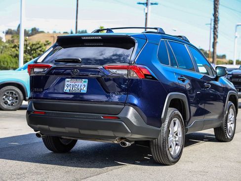 Used 2025 Toyota RAV4 XLE FWD image 6
