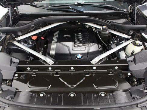 Used 2020 BMW X5 xDrive40i w/ Convenience Package image 10