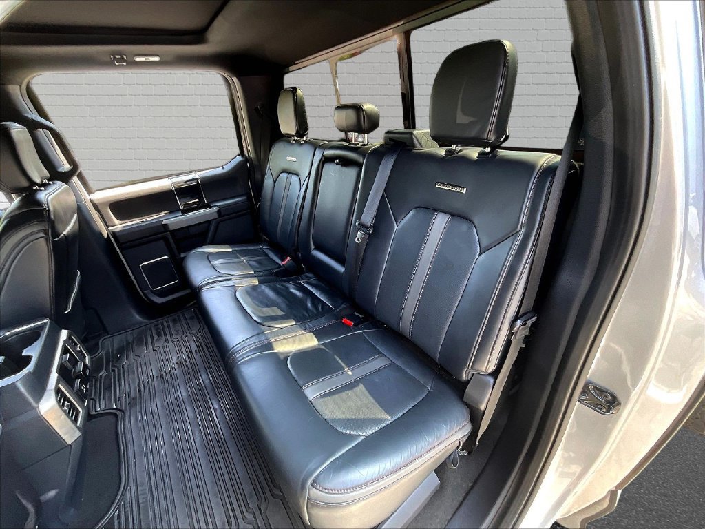 Used 2022 Ford F450 Platinum w/ FX4 Off-Road Package AWD/4WD image 19