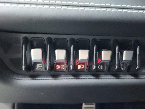 Used 2018 Lamborghini Huracan LP 580-2 image 28