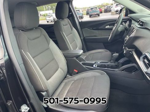 Used 2023 Chevrolet TrailBlazer LT FWD image 18