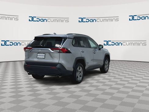 Used 2025 Toyota RAV4 XLE AWD/4WD image 8