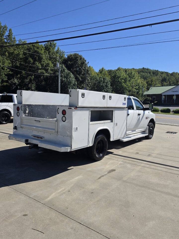 Used 2012 RAM 3500 ST RWD image 5