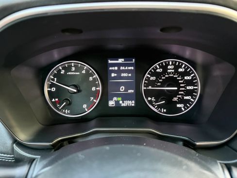 Used 2025 Subaru Outback Limited AWD/4WD image 19