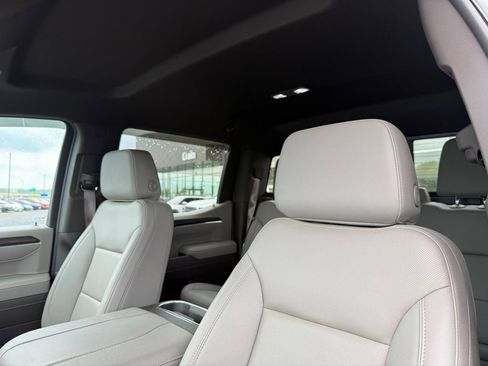 Used 2025 GMC Sierra 1500 SLT w/ SLT Premium Package image 21