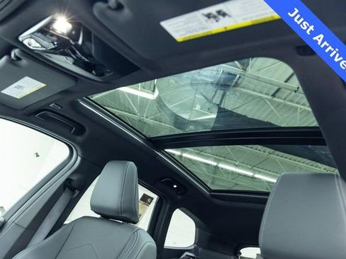 New 2026 BMW X1 xDrive28i image 16