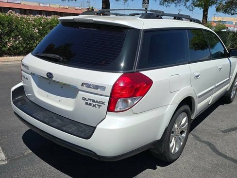 Used 2008 Subaru Outback 2.5XT Limited AWD/4WD image 6