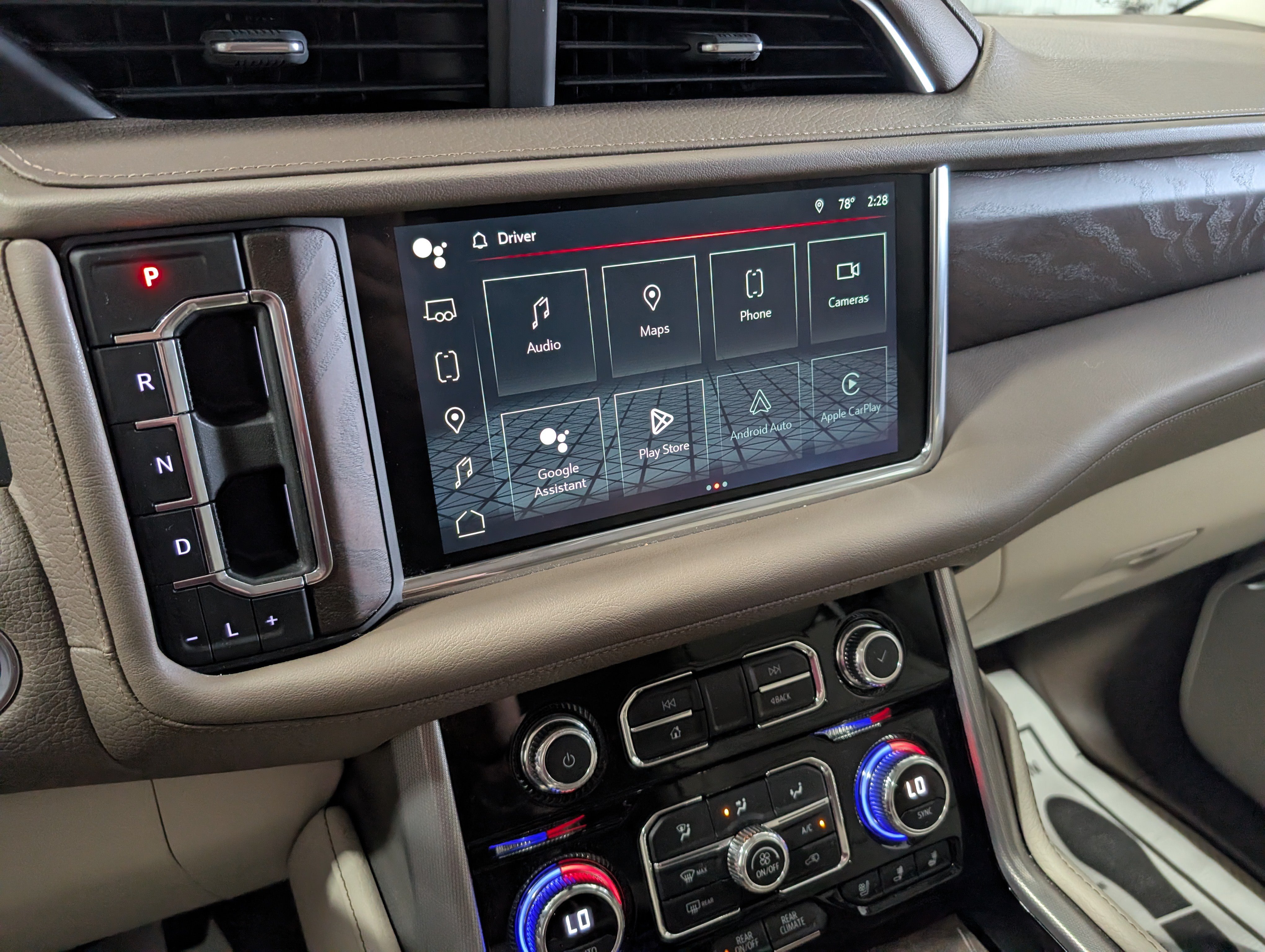 Used 2022 GMC Yukon Denali AWD/4WD image 26