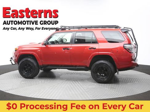 Used 2021 Toyota 4Runner Venture w/ Moonroof Package AWD/4WD image 62