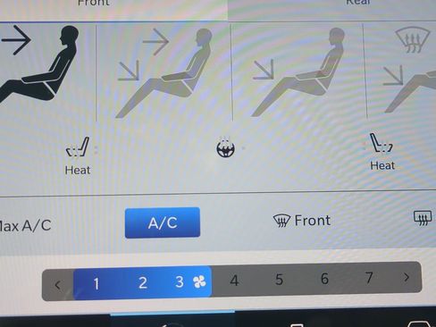 New 2026 Chrysler Pacifica Select FWD image 24