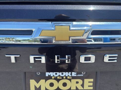 Used 2024 Chevrolet Tahoe Premier AWD/4WD image 12