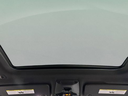 Used 2026 BMW X1 xDrive28i w/ Convenience Package image 11