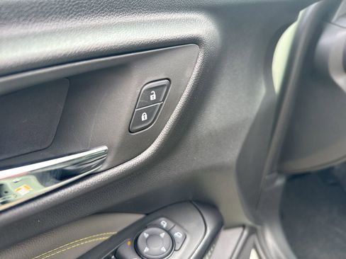New 2026 Chevrolet Trax ACTIV w/ Driver Confidence Package FWD image 15