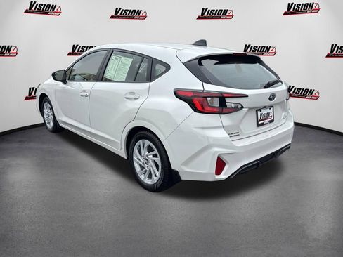 Used 2024 Subaru Impreza 2.0i AWD/4WD image 3
