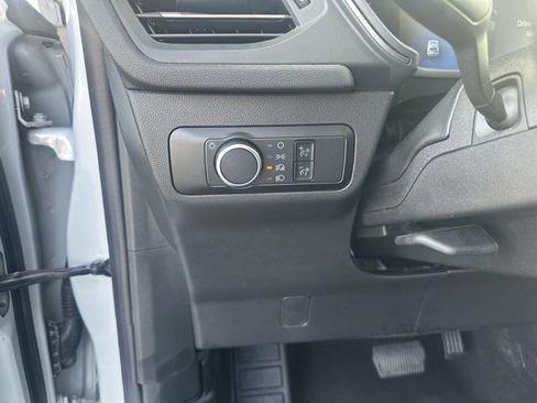 Used 2025 Ford Escape Active image 4