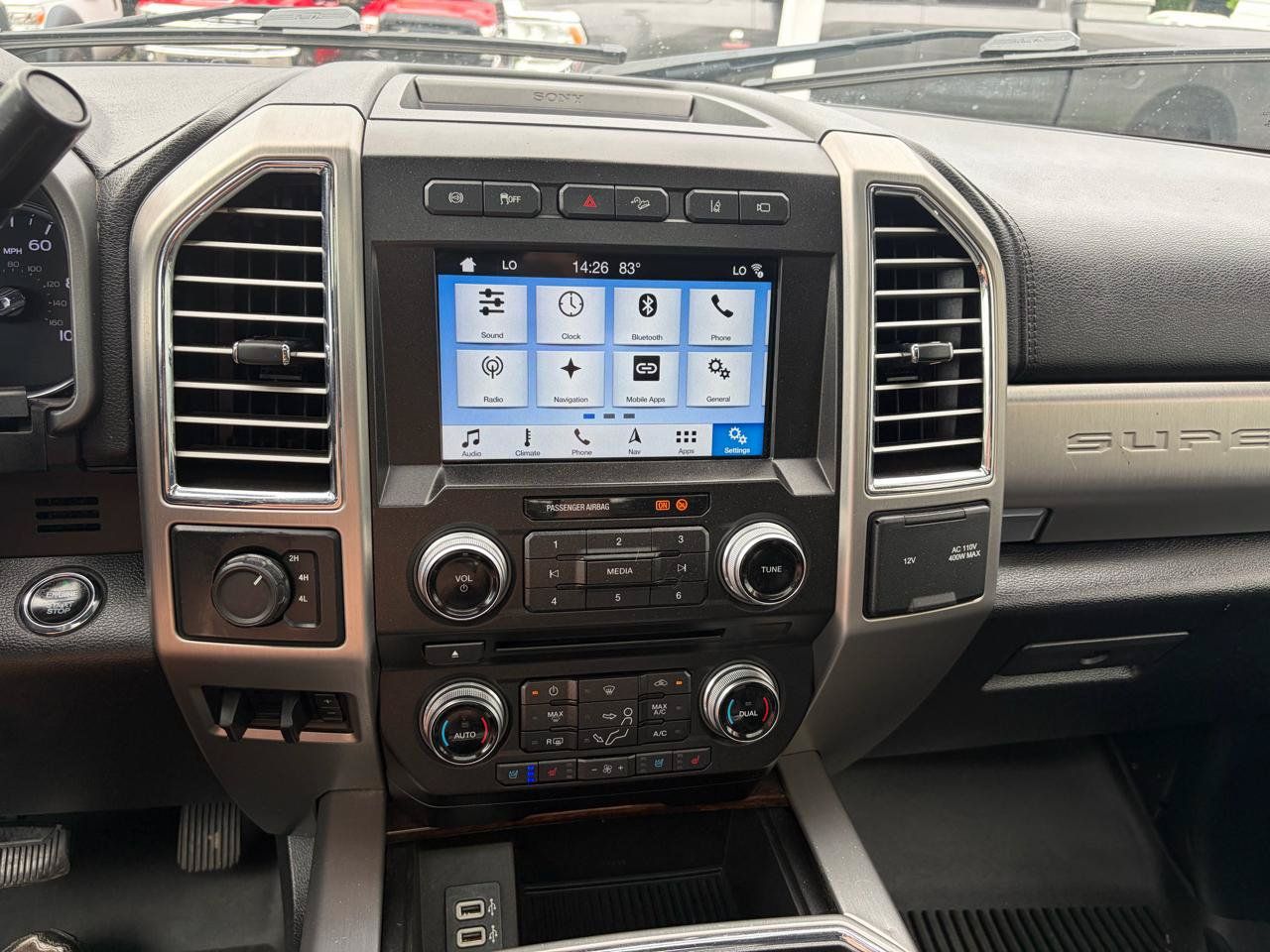 Used 2017 Ford F450 Platinum w/ Platinum Ultimate Package AWD/4WD image 29