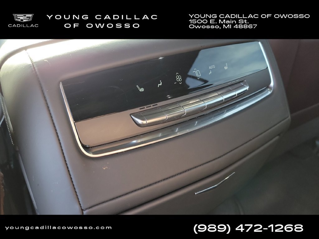 Used 2024 Cadillac Escalade Sport Platinum w/ LPO, ONYX Package AWD/4WD image 33