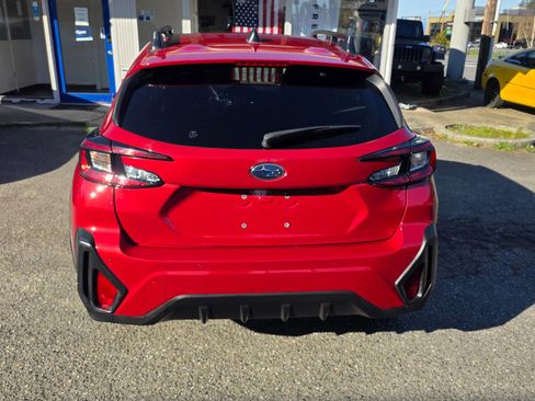 Used 2024 Subaru Crosstrek 2.5i Limited w/ Crosstrek Mirror Package AWD/4WD image 6