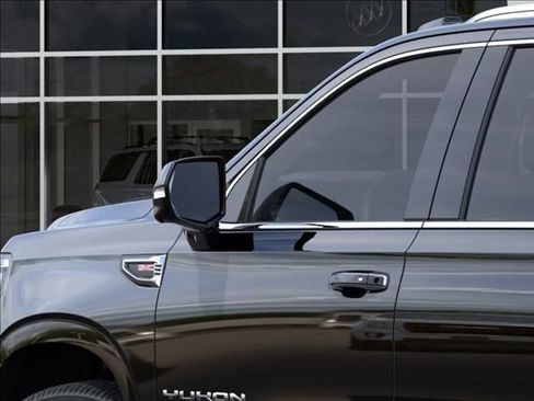 New 2026 GMC Yukon XL Elevation AWD/4WD image 12