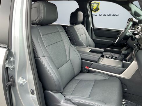 Used 2025 Toyota Sequoia Limited w/ TRD Off-Road Package image 21