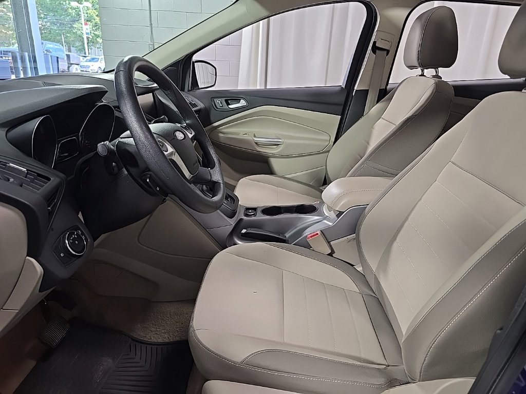 Used 2014 Ford Escape SE w/ Equipment Group 201A AWD/4WD image 18