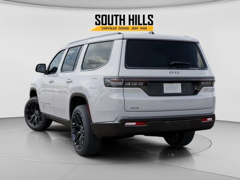 New 2026 Jeep Grand Wagoneer Limited AWD/4WD image 3