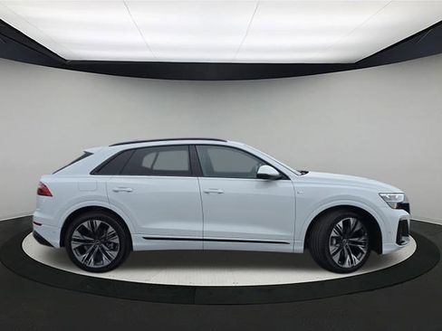 New 2026 Audi Q8 Premium Plus image 8