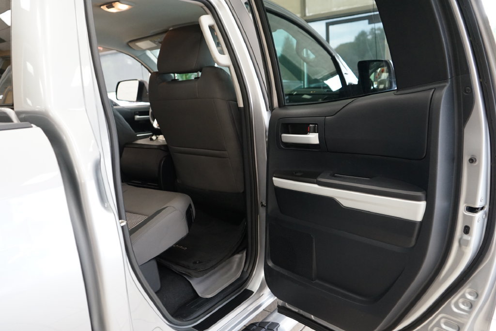 Used 2014 Toyota Tundra SR5 AWD/4WD image 42
