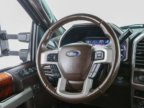 Used 2021 Ford F250 King Ranch w/ King Ranch Ultimate Package AWD/4WD image 13