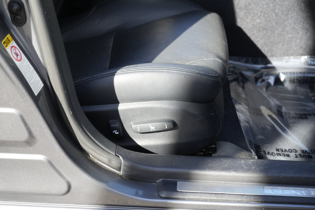 Used 2012 Lexus IS 350 AWD w/ Luxury Plus Value Edition image 33