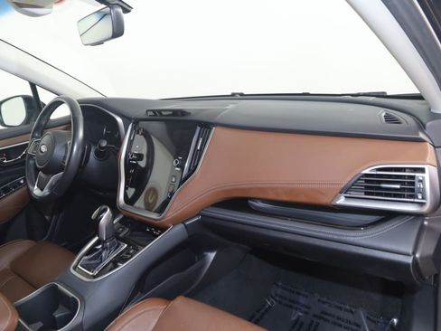 Used 2020 Subaru Outback Touring w/ Popular Package #2 AWD/4WD image 40