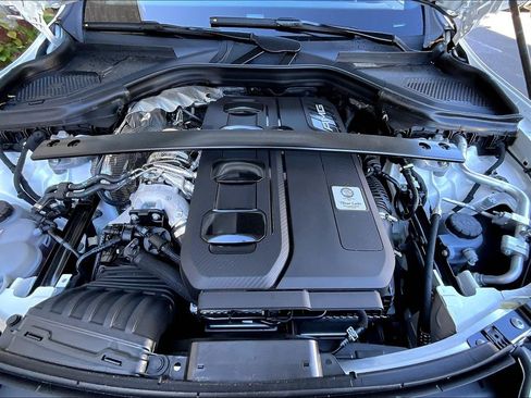 New 2025 Mercedes-Benz GLC 43 AMG 4MATIC image 11