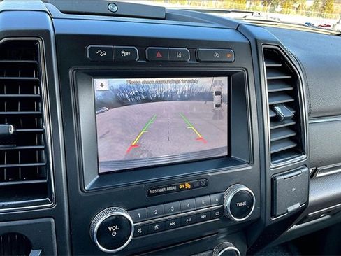 Used 2018 Ford Expedition Max Limited w/ Equipment Group 301A image 14