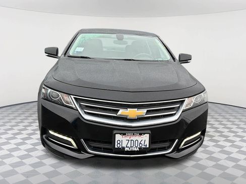 Used 2019 Chevrolet Impala LT image 2