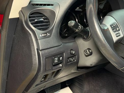 Used 2011 Lexus IS 250C image 20