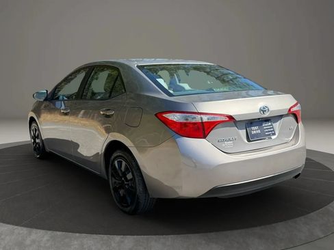 Used 2014 Toyota Corolla LE FWD image 6