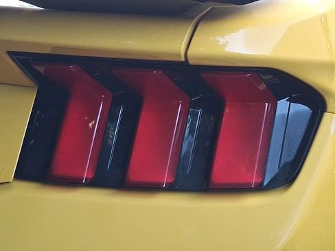 Used 2024 Ford Mustang GT RWD image 8