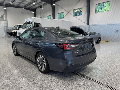 Used 2024 Subaru Legacy Limited AWD/4WD image 7